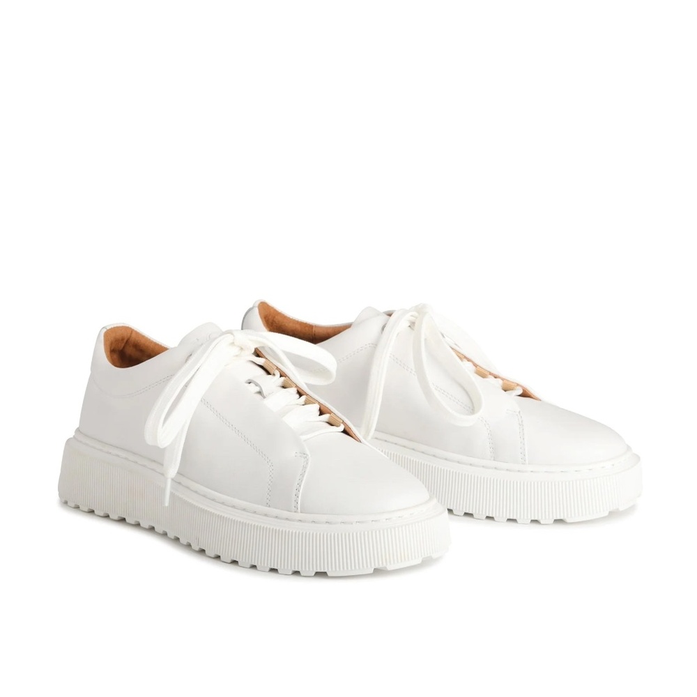 EOS Lea Leather Lace Up Sneakers in White